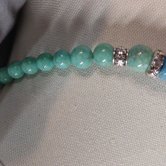 Artisan Vintage Glass Necklace - Picture 3 of 10